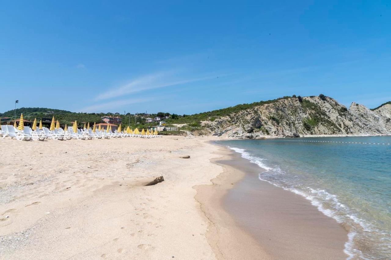 Mad Sea Beach Hotel Karacakoy Exterior foto